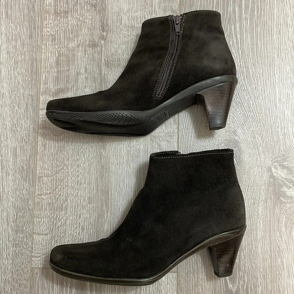 La Canadienne Waterproof Suede Heeled Square Toe Ankle Boots Dark Brown 8M - Picture 13 of 16